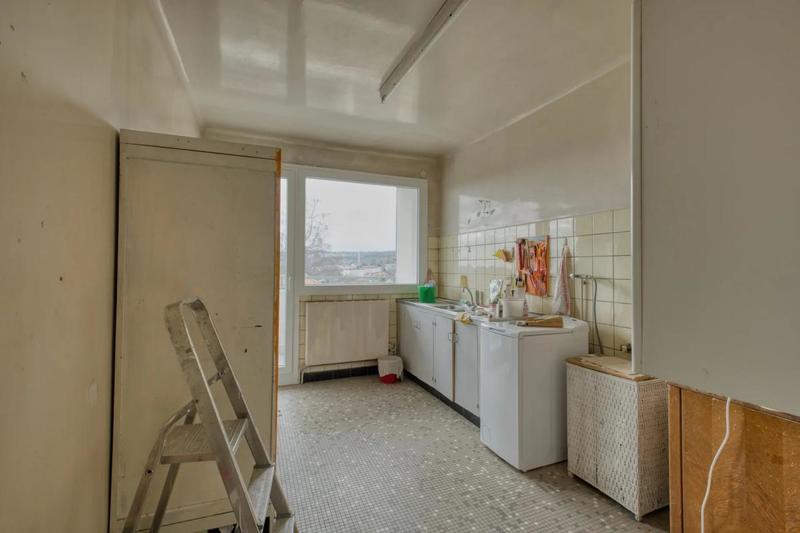 Appartement - 178 m² - 10 pièces