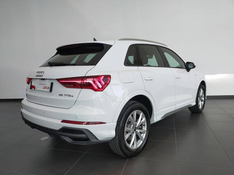 Audi Q3 45 TFSIe 245 ch s tronic 6 s line