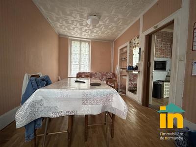 Maison de ville - 67 m² - 4 pièces