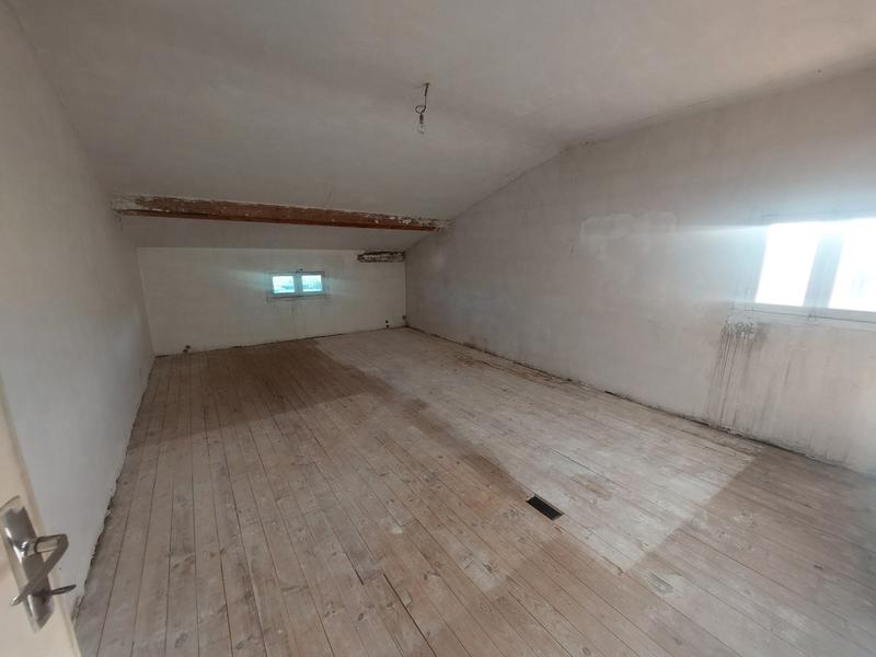 Maison - 147 m² - 6 pièces