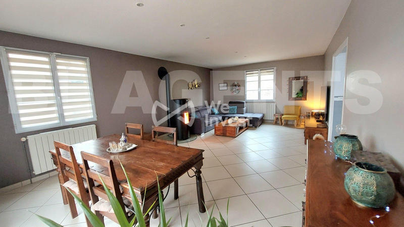 Maison - 177 m² - 9 pièces