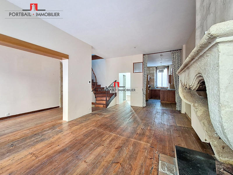 Maison - 134 m² - 8 pièces