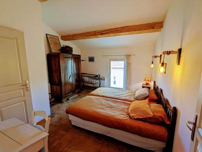 Maison - 250 m² - 8 pièces