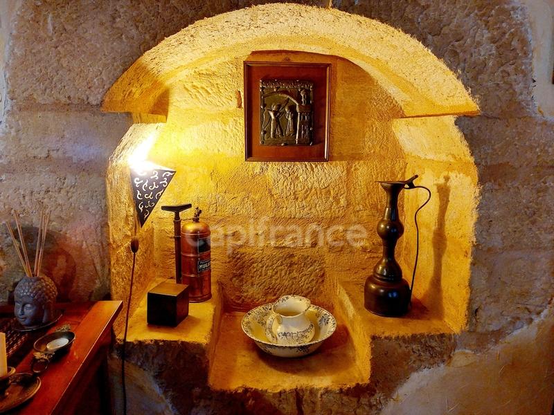 Maison - 250 m² - 10 pièces