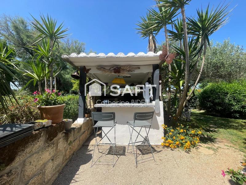 Maison - 575 m² - 21 pièces