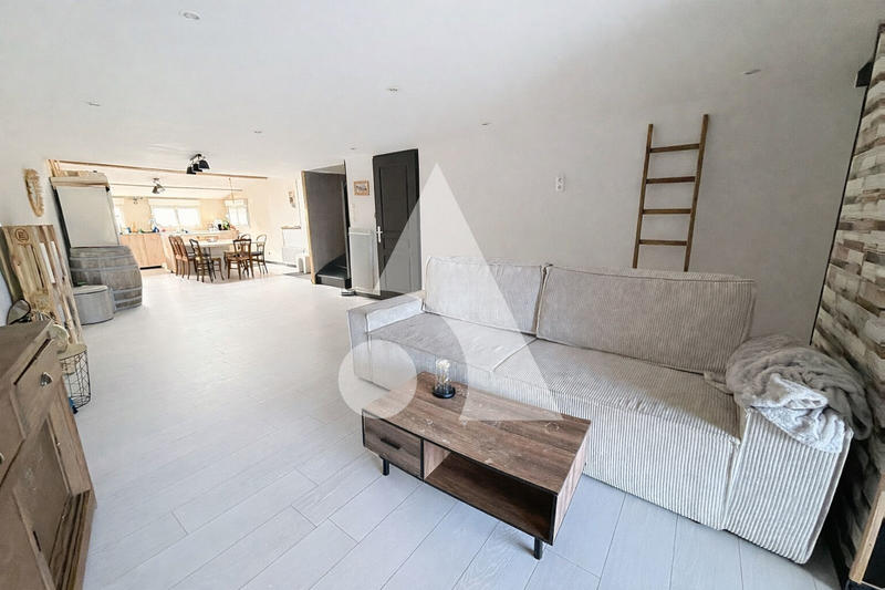 Maison - 110 m² - 4 pièces