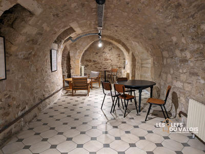 Local commercial - 251 m² - 6 pièces