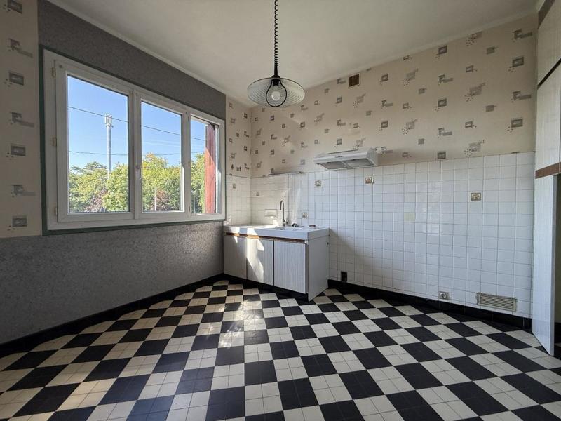 Maison ancienne - 99 m² - 4 pièces