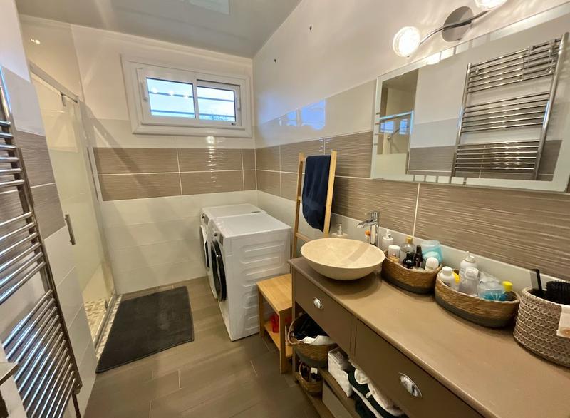 Maison - 101 m² - 5 pièces