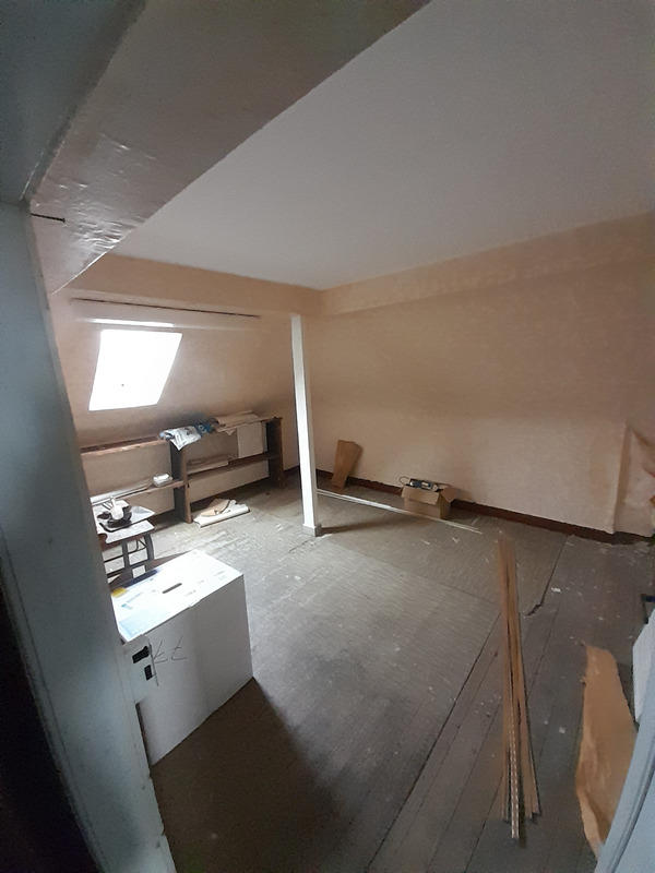 Appartement ancien - 99 m² - 4 pièces