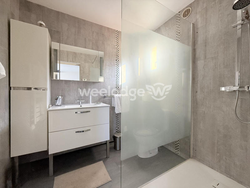 Maison - 168 m² - 7 pièces