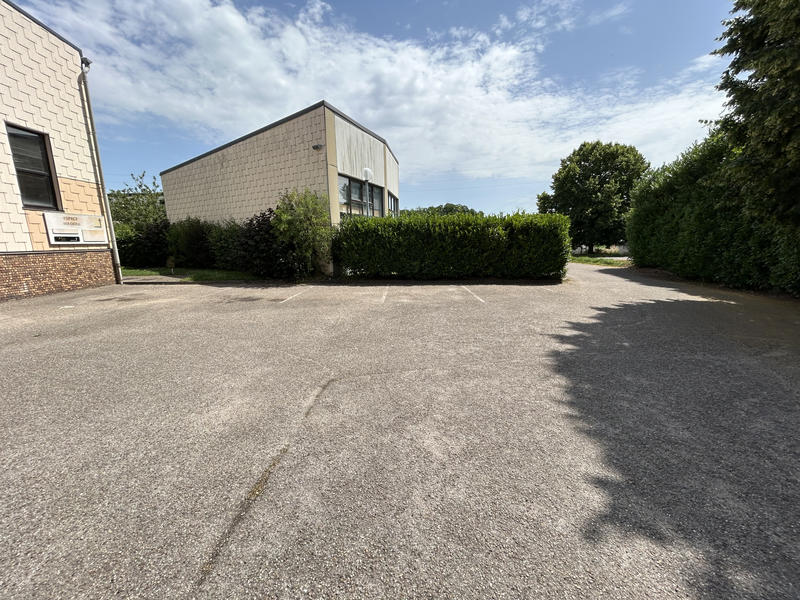 Local commercial - 117 m²