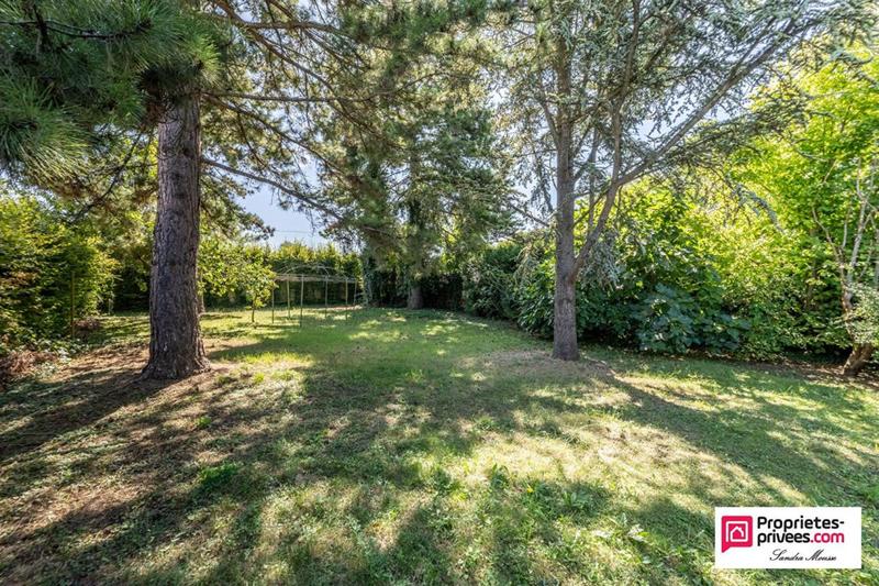 Maison - 236 m² - 7 pièces