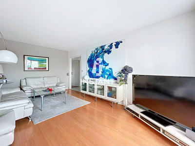 Appartement - 99 m² - 5 pièces