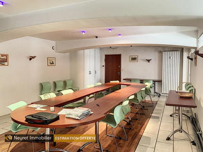 Local commercial - 103 m² - 5 pièces