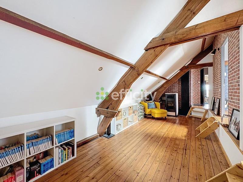 Corps de ferme - 210 m² - 5 pièces