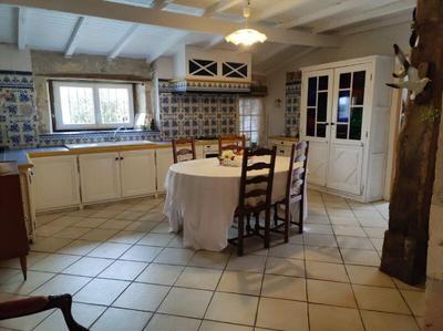 Maison - 157 m² - 5 pièces