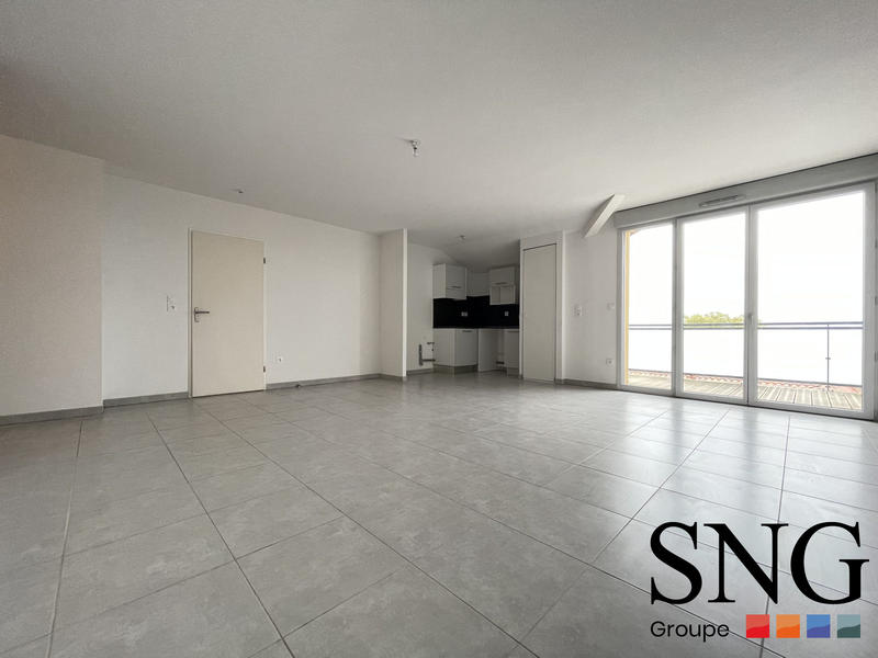 Appartement - 85 m² - 4 pièces