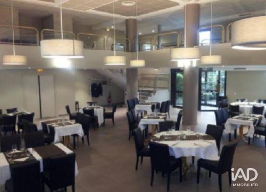 Local commercial - 13 000 m²