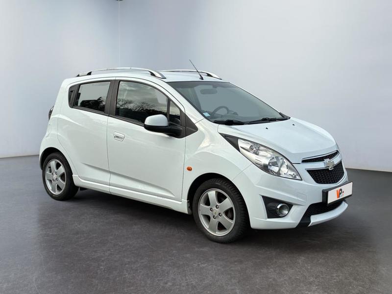 Chevrolet Spark 1.2 16v - 81 Lt