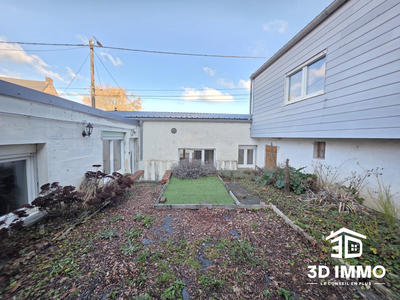 Maison - 90 m² - 5 pièces