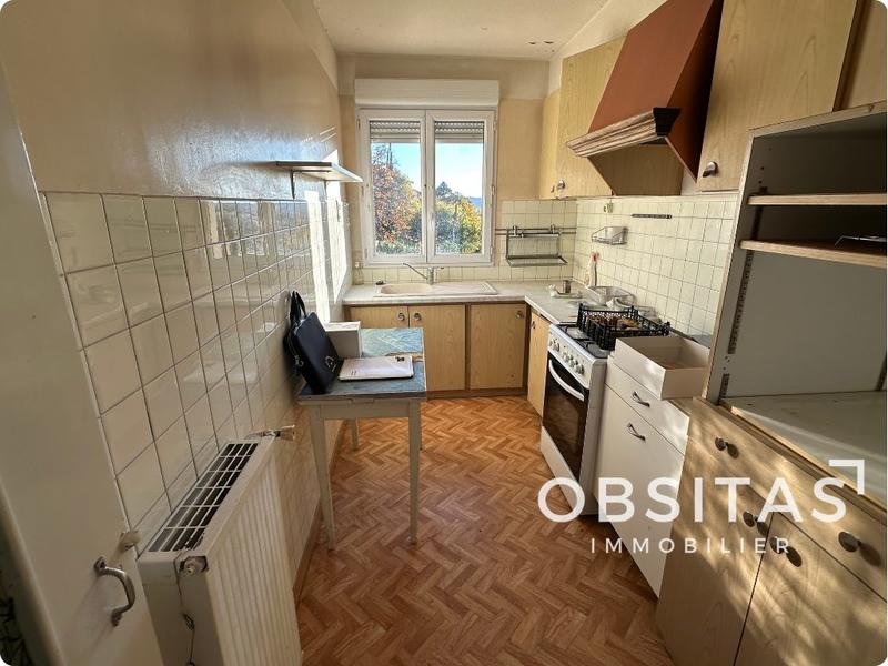 Maison - 263 m² - 13 pièces