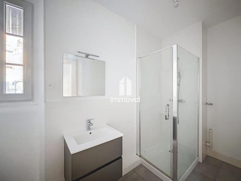 Appartement - 81 m² - 4 pièces