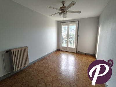 Appartement - 98 m² - 4 pièces