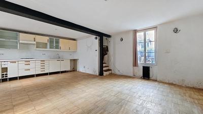 Appartement - 98 m² - 4 pièces