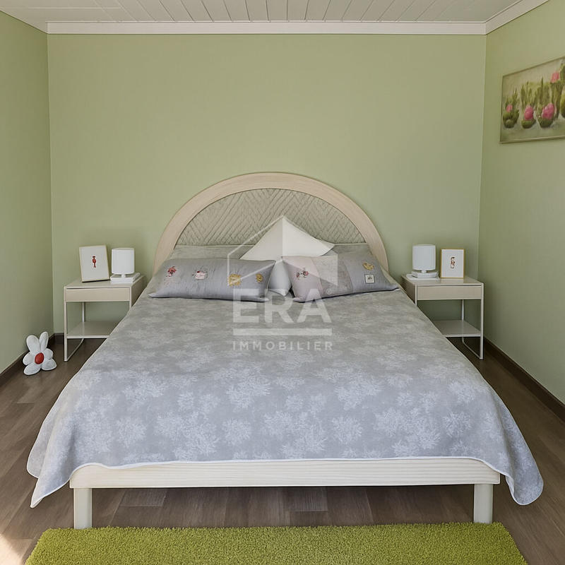 Villa - 300 m² - 10 pièces