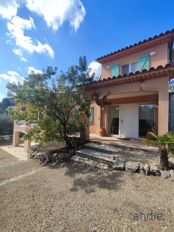 Maison - 142 m² - 4 pièces