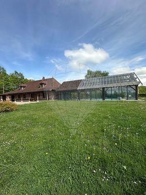 Maison - 170 m² - 6 pièces