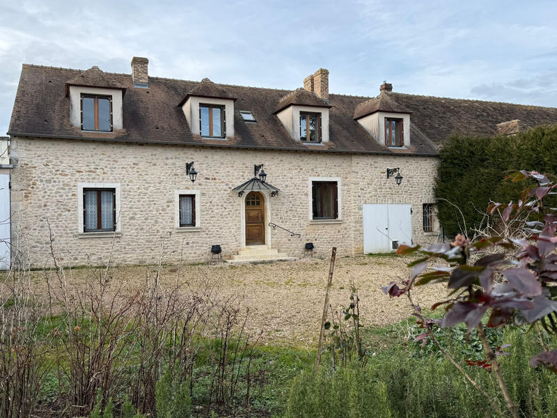 Maison - 122 m² - 6 pièces