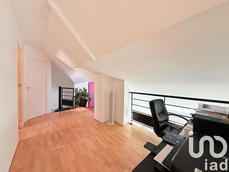 Maison - 179 m² - 5 pièces