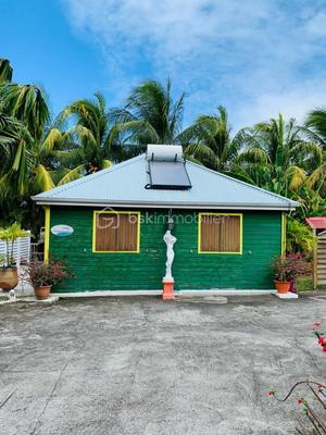 Maison jumelée - 60 m² - 4 pièces