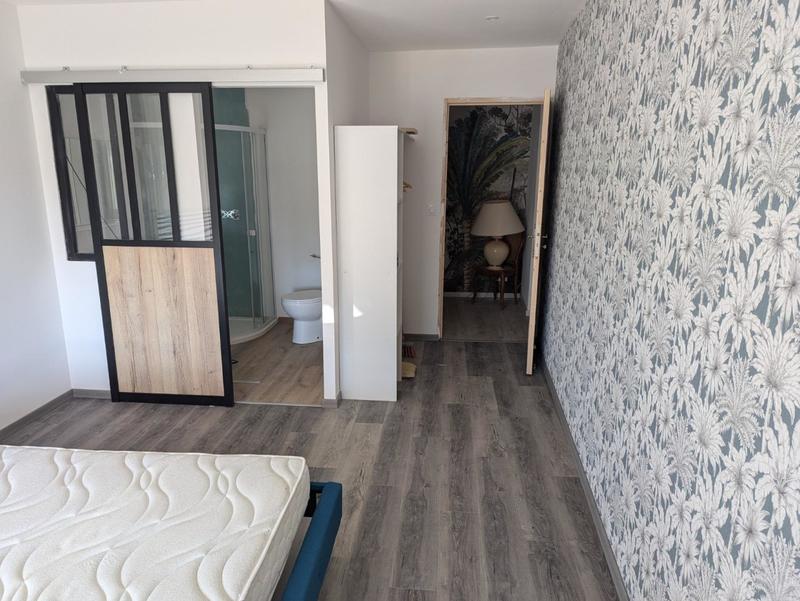 Maison - 457 m² - 11 pièces