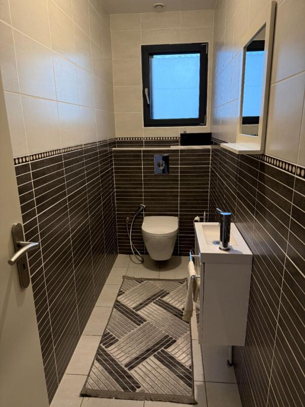 Maison - 150 m² - 7 pièces