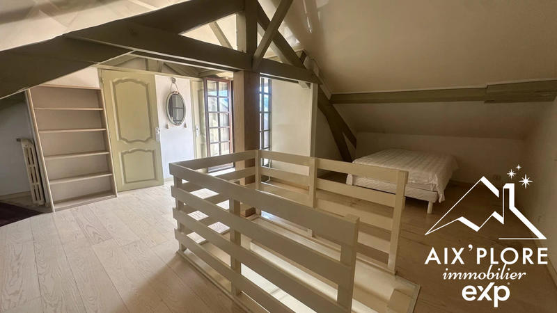 Appartement - 104 m² - 4 pièces