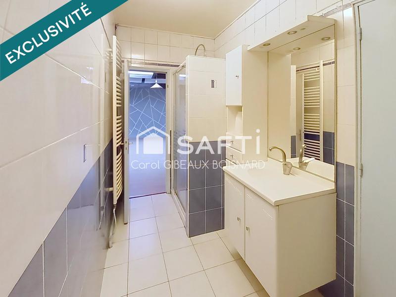 Maison de ville - 203 m² - 9 pièces