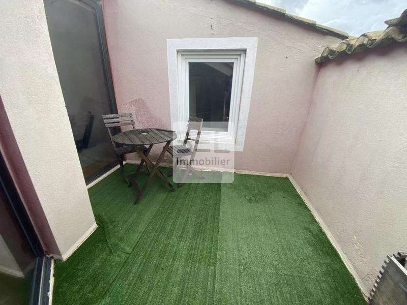 Appartement - 77 m² - 2 pièces