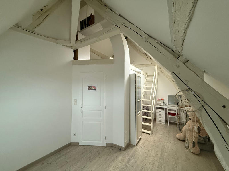 Maison - 103 m² - 4 pièces