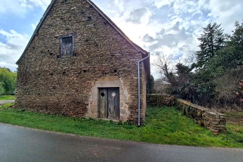 Longère - 77 m² - 2 pièces