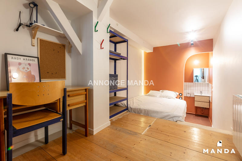 Chambre - 12 m² - 12 pièces