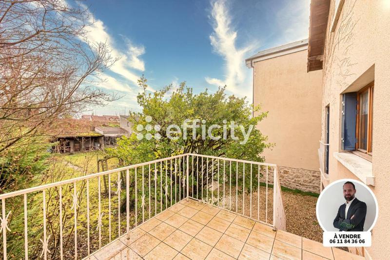 Pavillon - 115 m² - 7 pièces