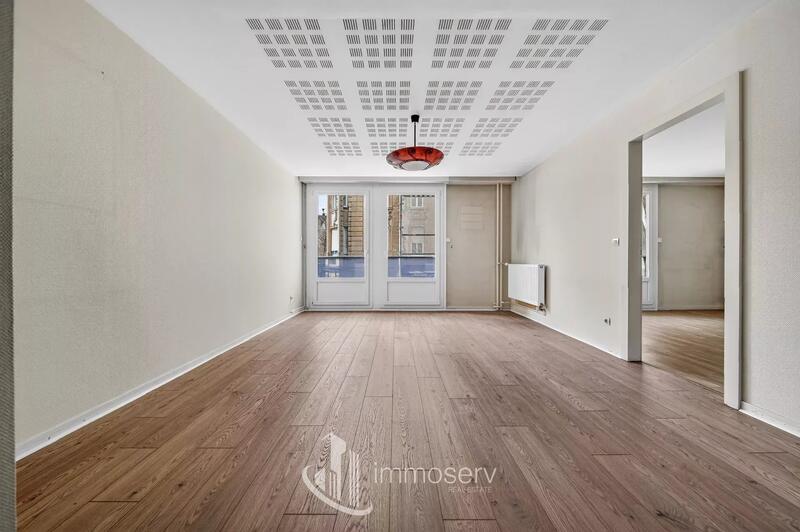 Appartement - 99 m² - 4 pièces