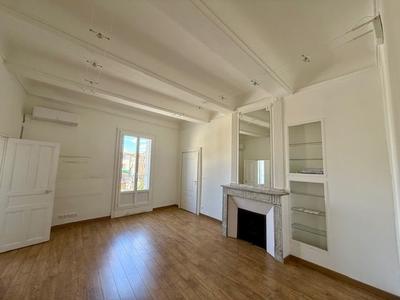 Appartement - 107 m² - 5 pièces