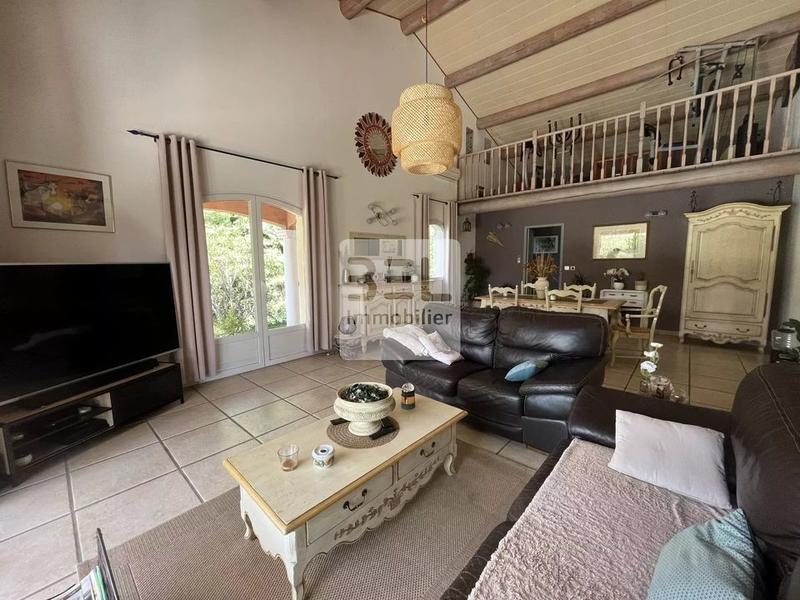 Villa - 145 m² - 5 pièces