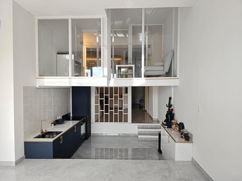 Loft - 84 m² - 2 pièces