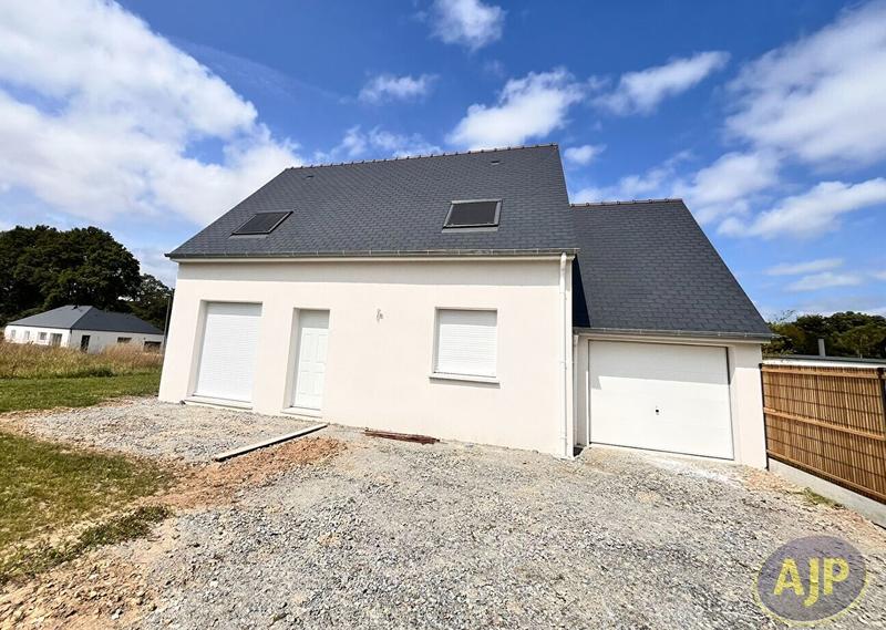 Maison - 101 m² - 5 pièces