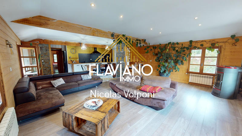 Appartement - 193 m² - 5 pièces